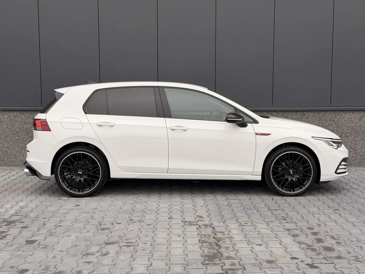 1.5 eTSI GTI 19'' CarPlay Sfeer Navi ACC Keyless Stuur-/stoelverwarming