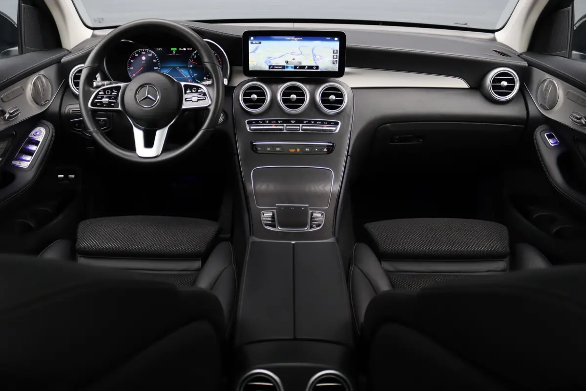 4MATIC AMG Line Premium+ | SoH 100% | Distronic+ | Panoramadak | Burmester | Memory | Trekhaak | Surround Camera | Multibeam LED | Nightpakket | Augmented Reality |