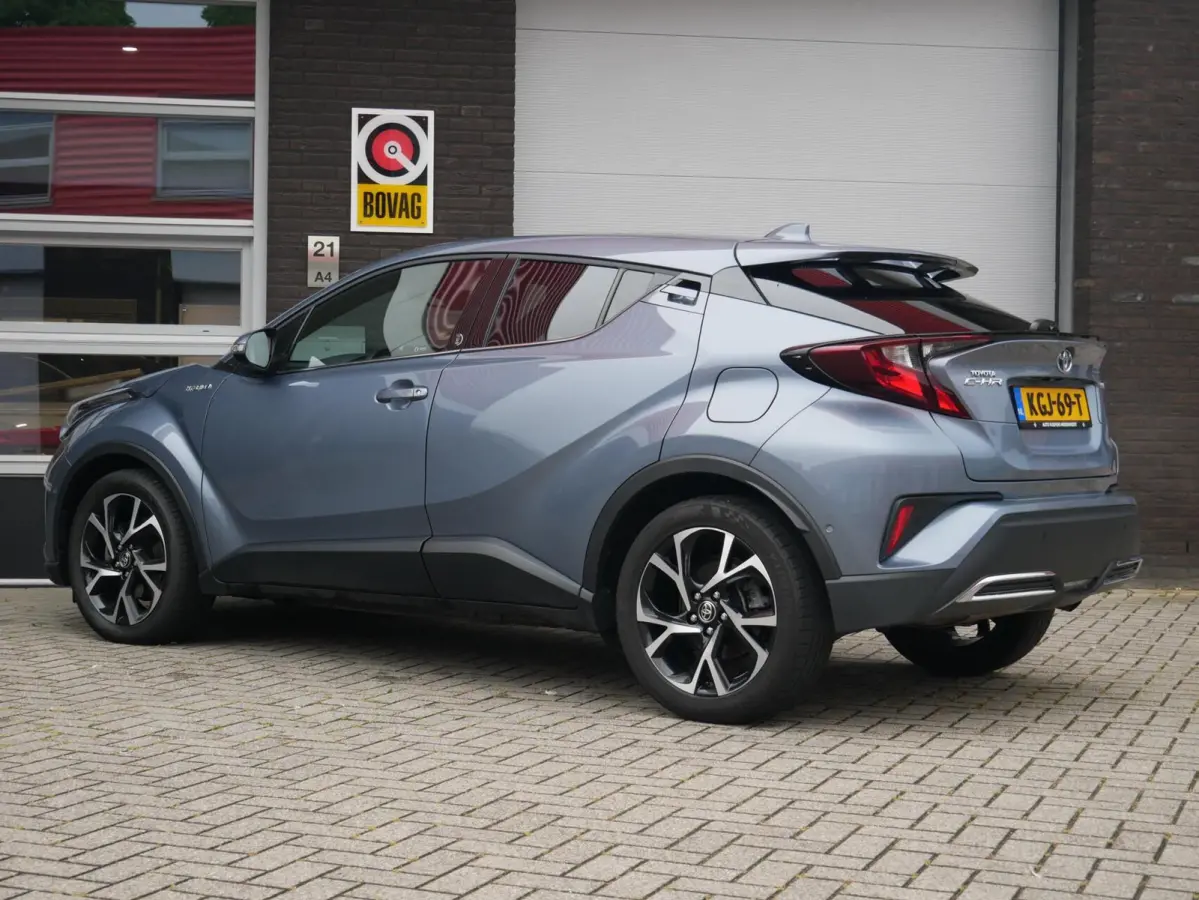 2.0 Hybrid Style Camera| Stoelverw| ACC| Dealer onderhouden