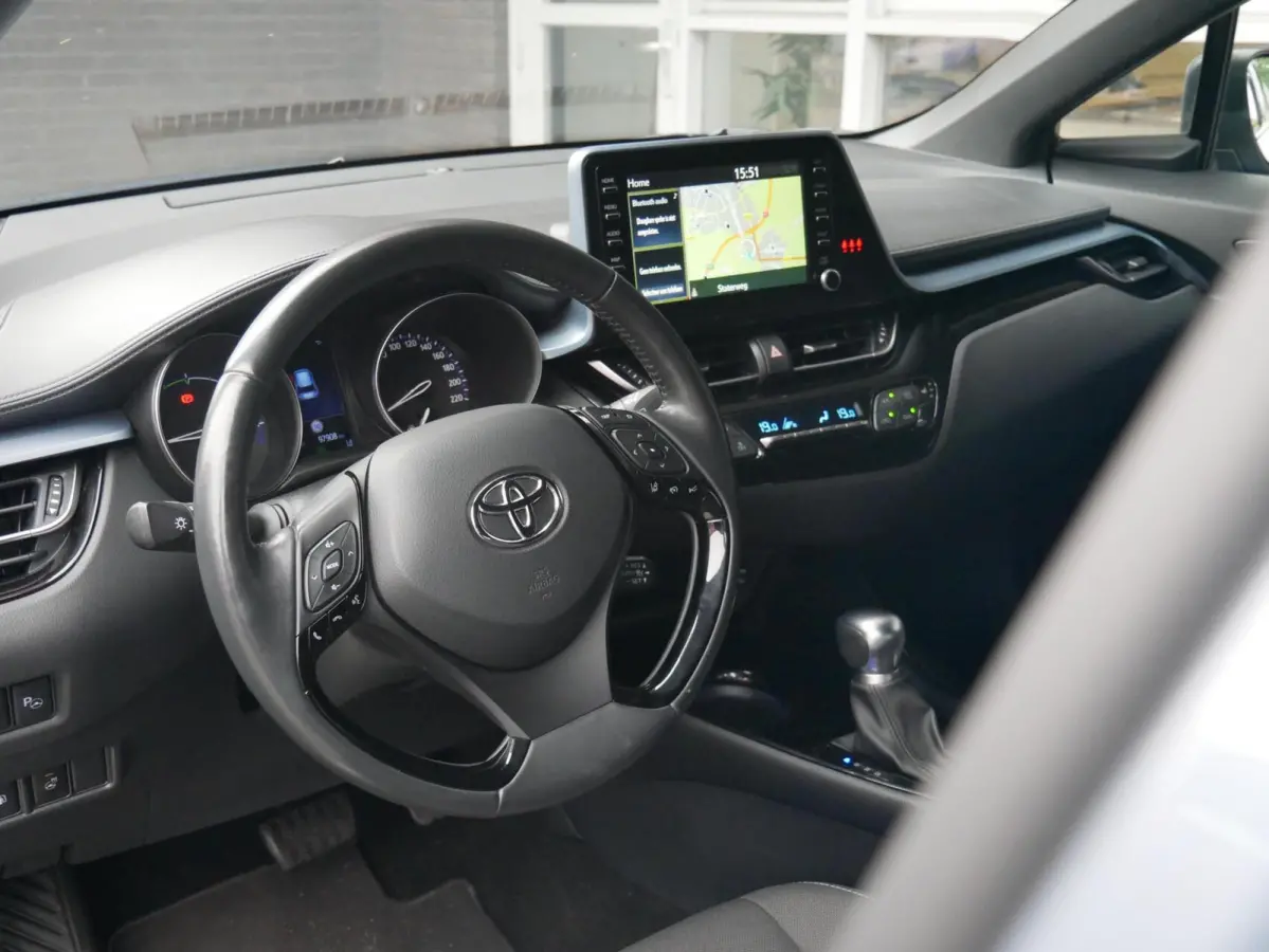 2.0 Hybrid Style Camera| Stoelverw| ACC| Dealer onderhouden