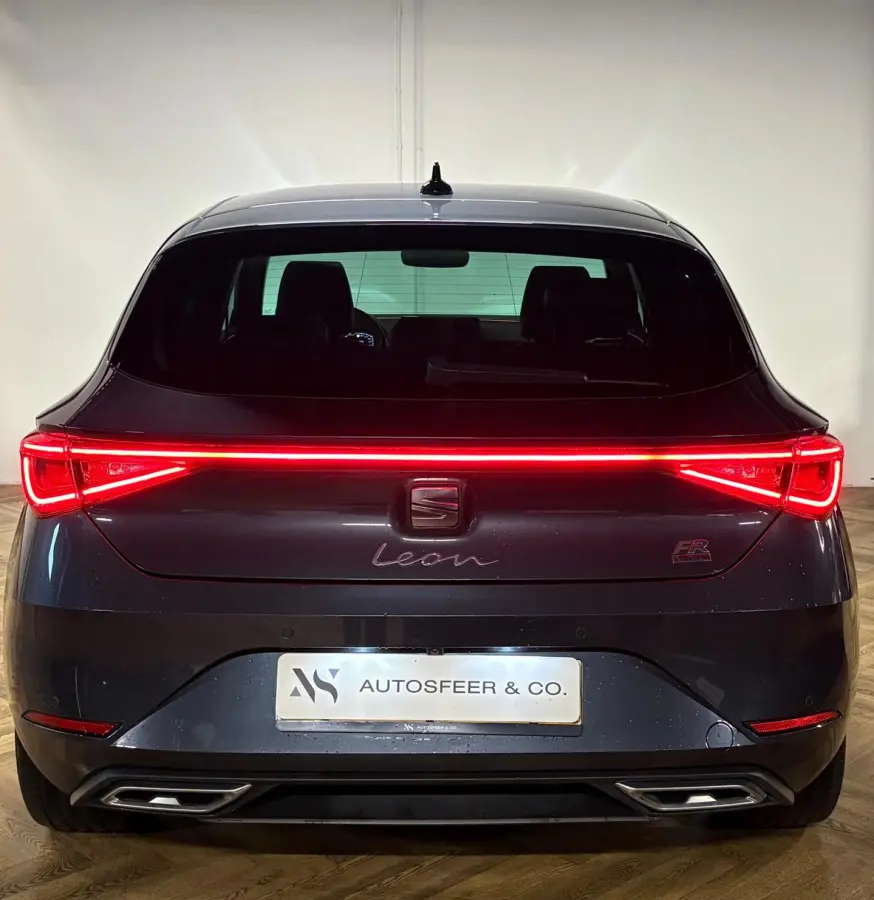 1.4 TSI eHybrid PHEV FR PANO KEYLESS VOL'