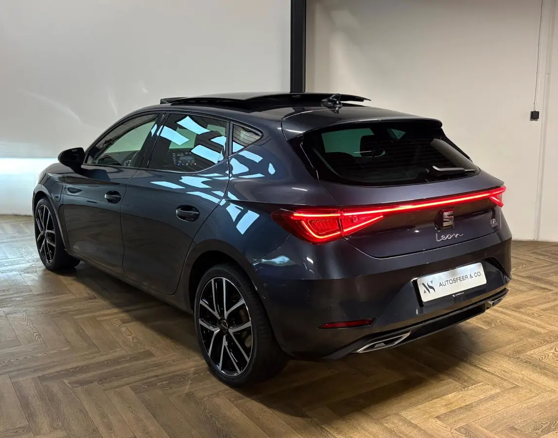 1.4 TSI eHybrid PHEV FR PANO KEYLESS VOL'