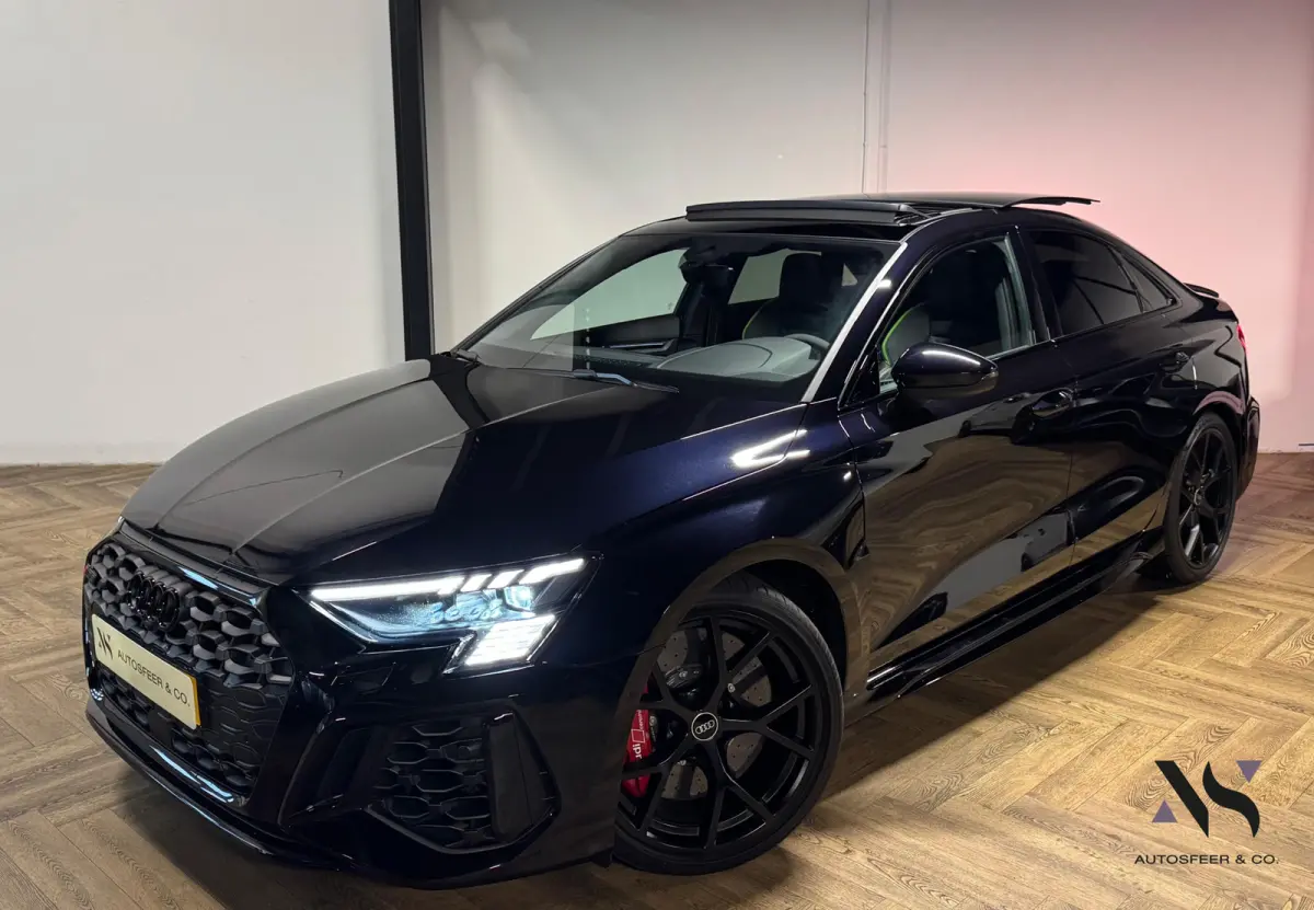 Audi RS3 Limousine leasen