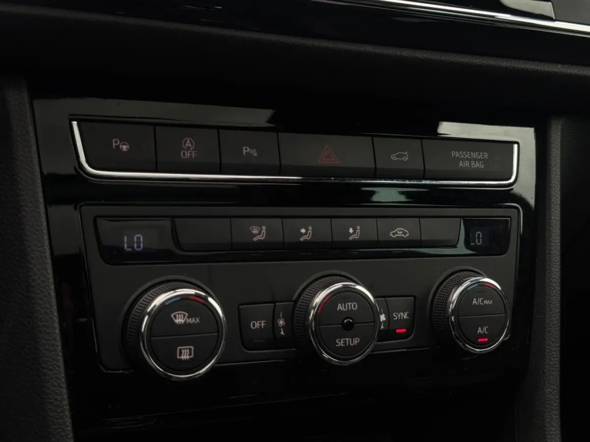 1.5 TSI FR FULL PANO ACC ECC CAMERA LEDER LED SPORTVELGEN
