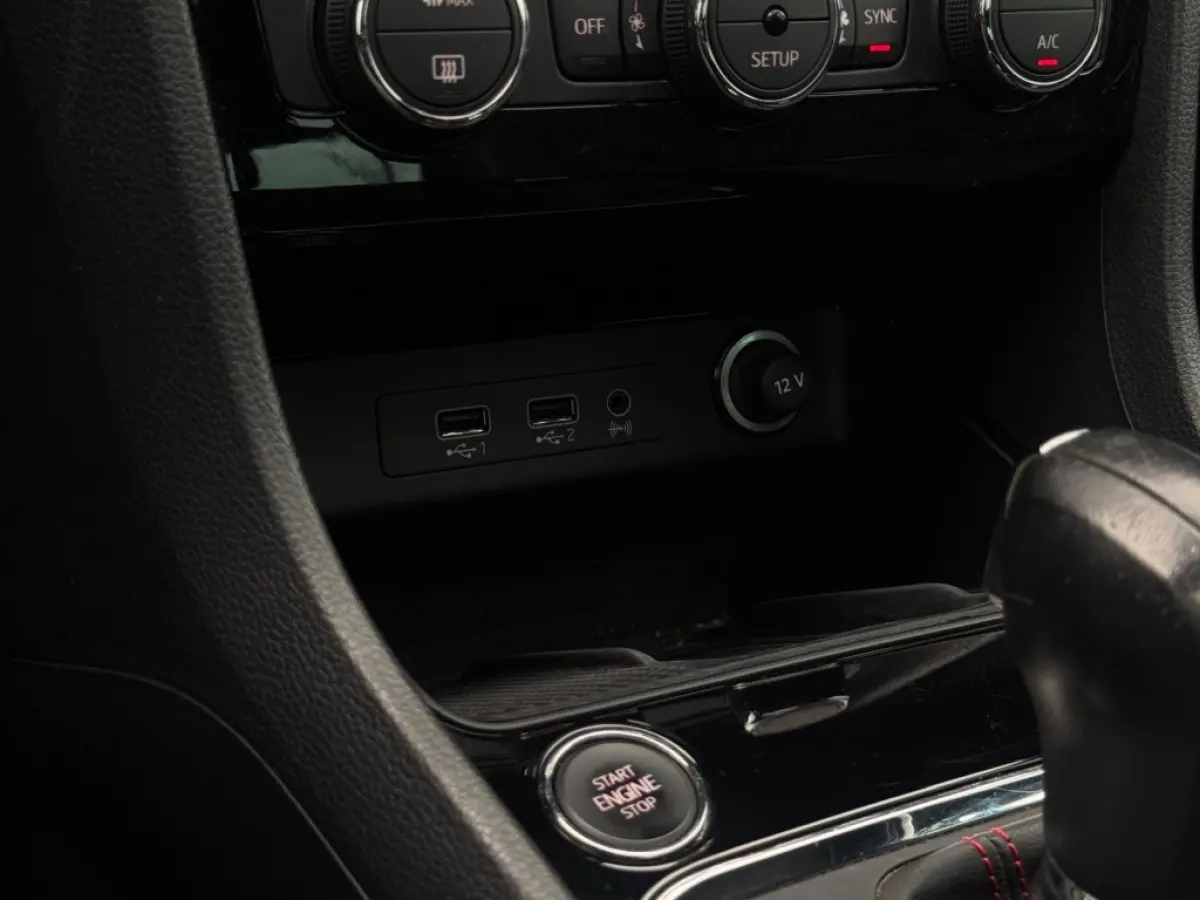 1.5 TSI FR FULL PANO ACC ECC CAMERA LEDER LED SPORTVELGEN