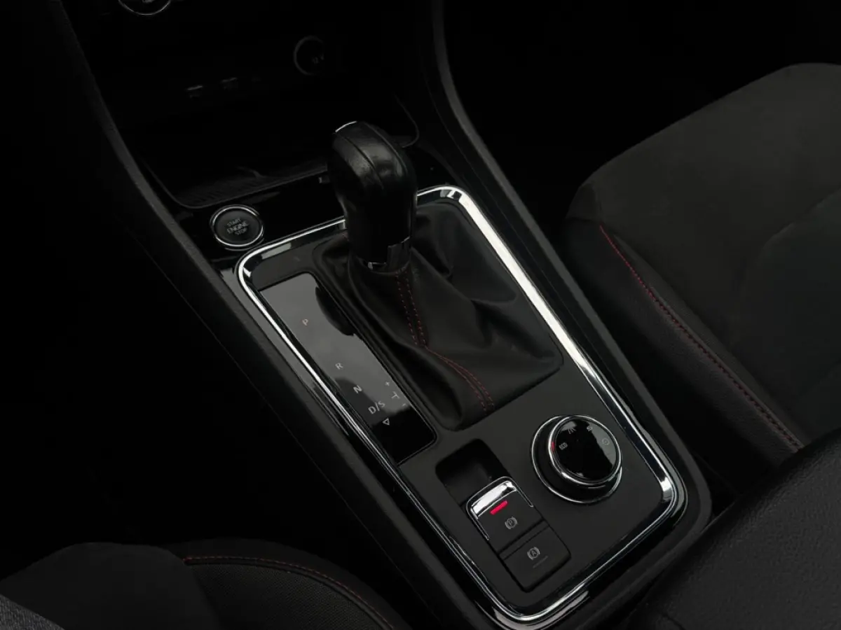 1.5 TSI FR FULL PANO ACC ECC CAMERA LEDER LED SPORTVELGEN
