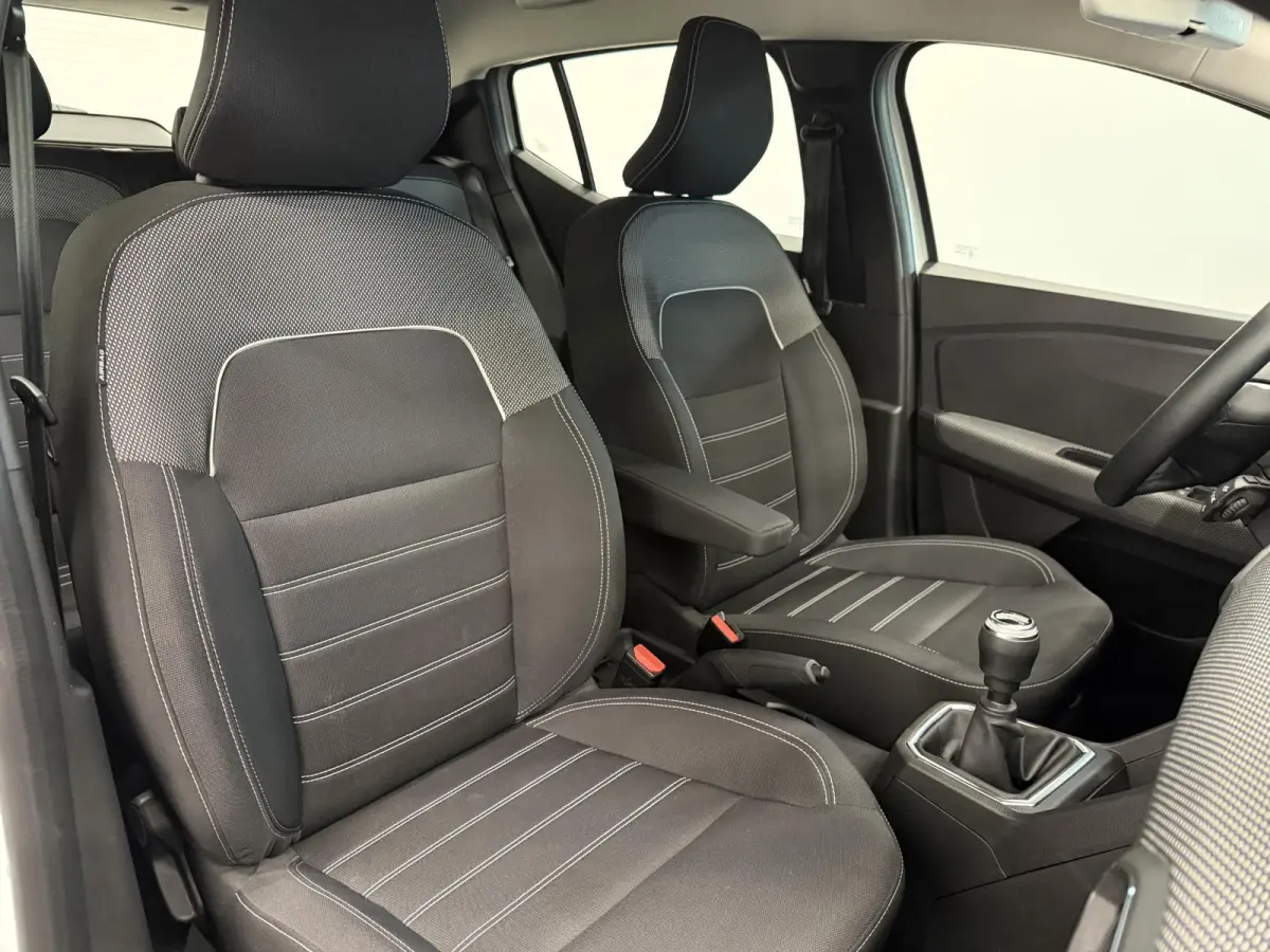 1.0 TCe 90 Comfort Groot scherm Navigatie Apple Carplay Android Auto Cruise Control Airco Full LED Armsteun