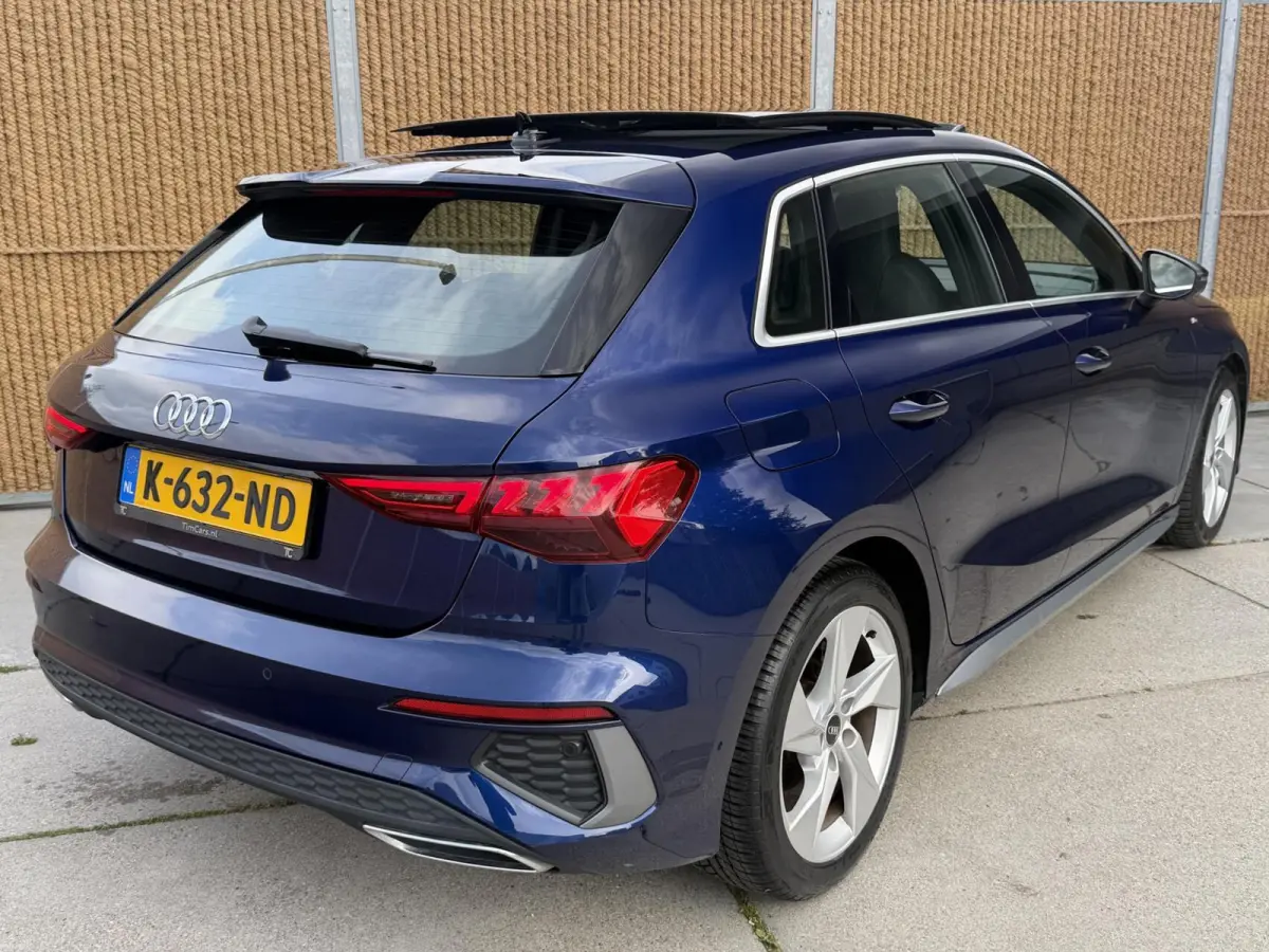 30 TFSI S edition S-line Automaat | Panoramadak | Audi Sound System | Apple CarPlay/Android Auto | Climate & cruise control | Rijbaanassistent | Full-LED koplampen | Parkeersensoren achter
