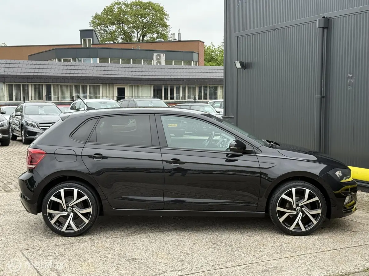 1.0 TSI Highline GTI velgen NAVI | PDC |