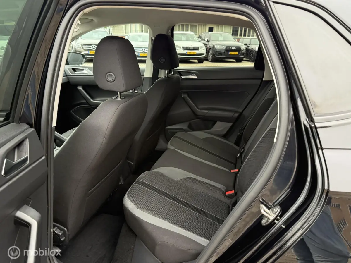 1.0 TSI Highline GTI velgen NAVI | PDC |