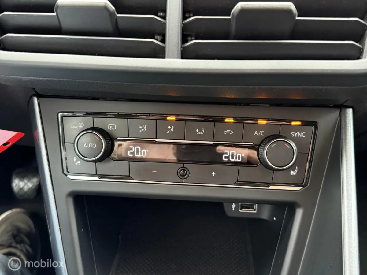 1.0 TSI Highline GTI velgen NAVI | PDC |