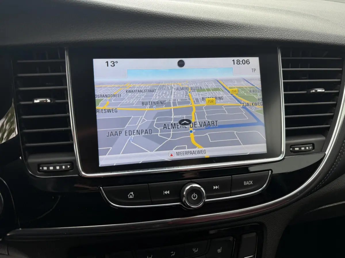 1.4 Turbo Innovation - NAVI/LEER/PDC/KEYLESS