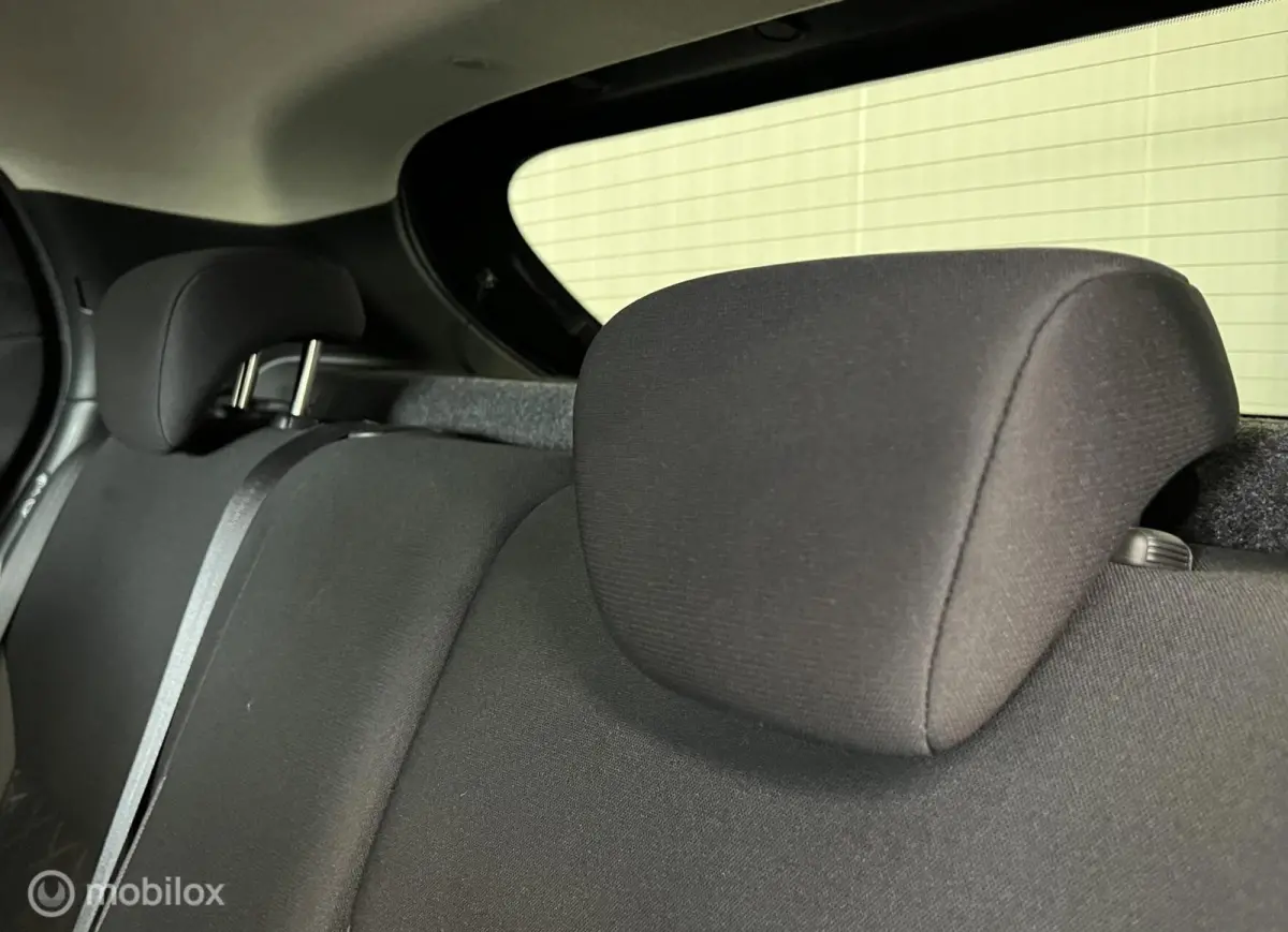1.0 IG-T N-Connecta [ camera climate navi bluetooth ]