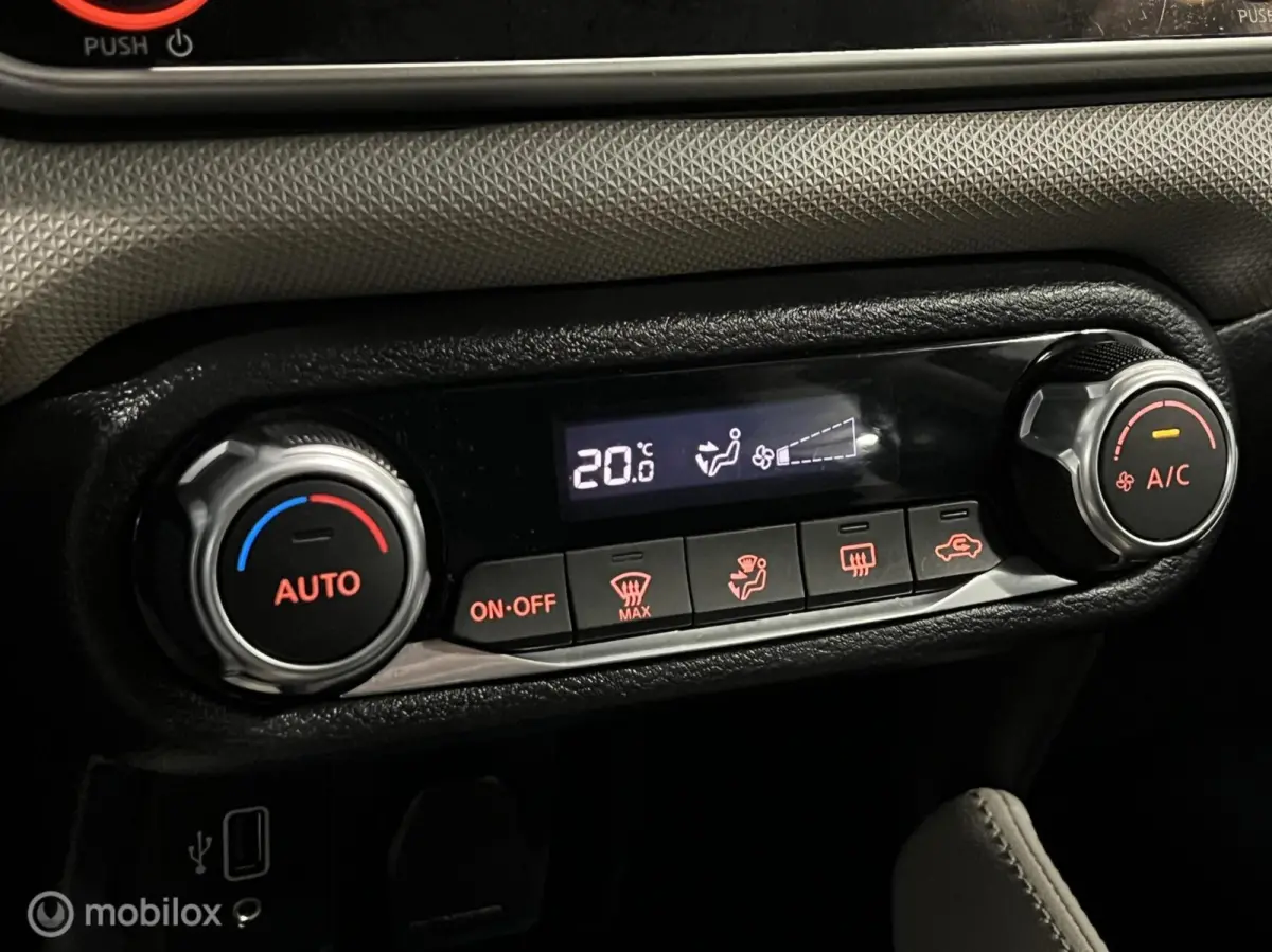 1.0 IG-T N-Connecta [ camera climate navi bluetooth ]