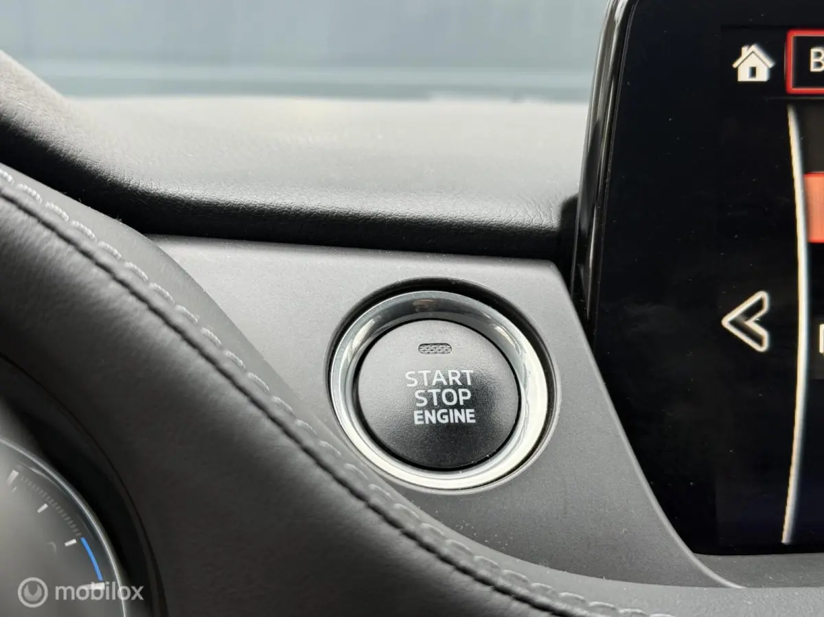 2.5 SkyActiv-G 194 Luxury Schuifdak Navi Bose 360 Camera Leer LED Carplay