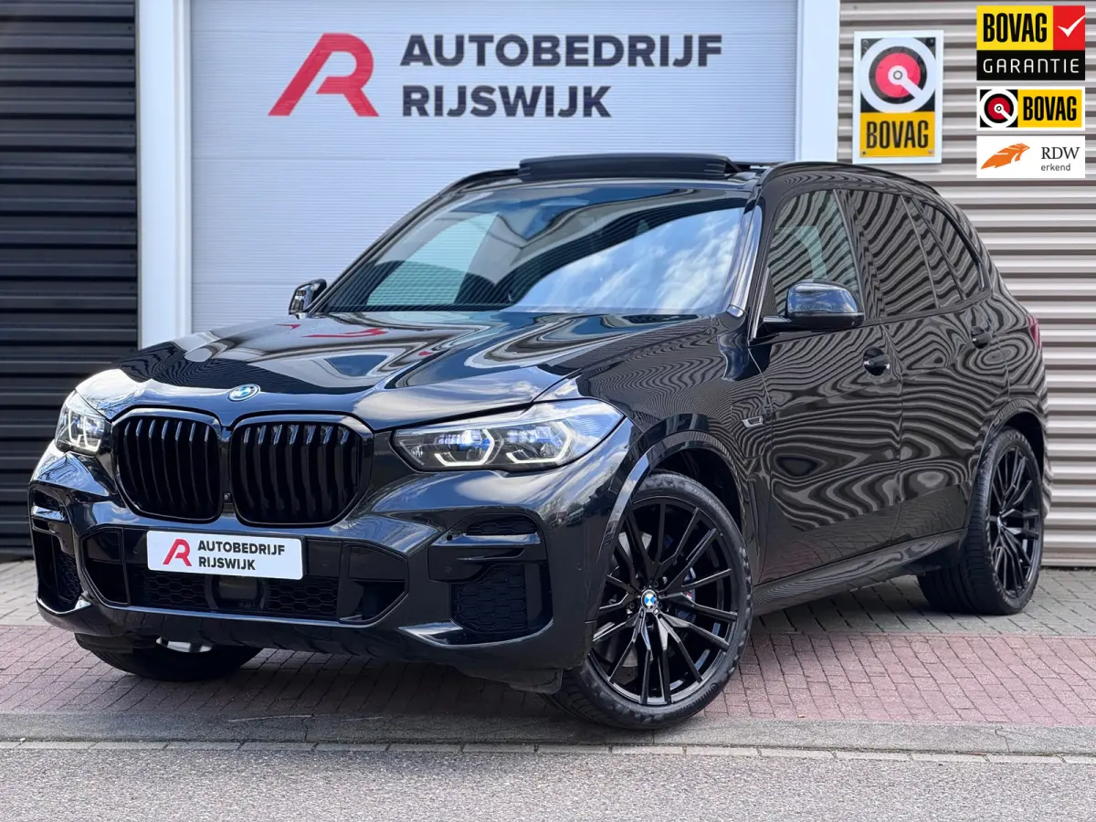 XDrive45e High Executive M Seats/360/HuD/Memory