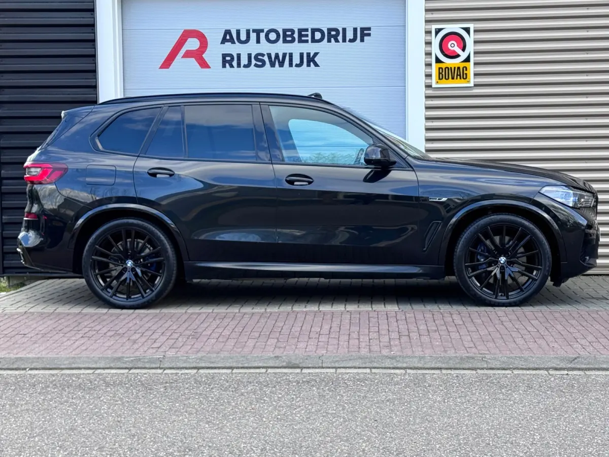 XDrive45e High Executive M Seats/360/HuD/Memory