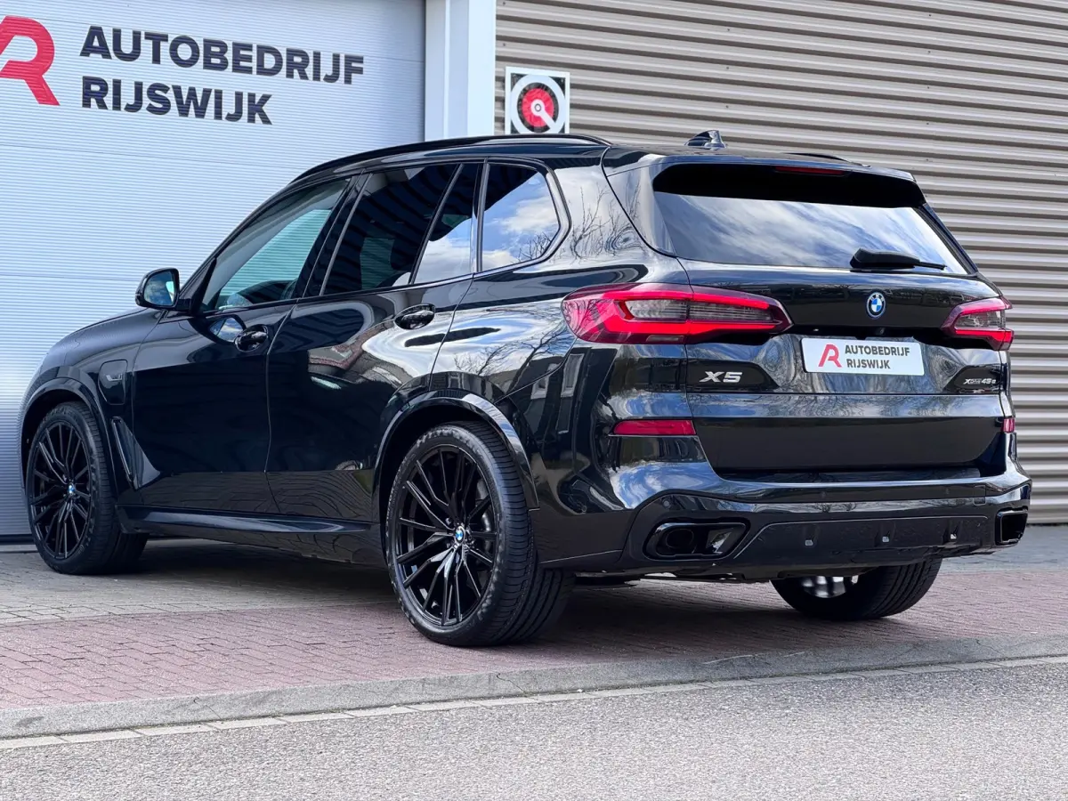 XDrive45e High Executive M Seats/360/HuD/Memory