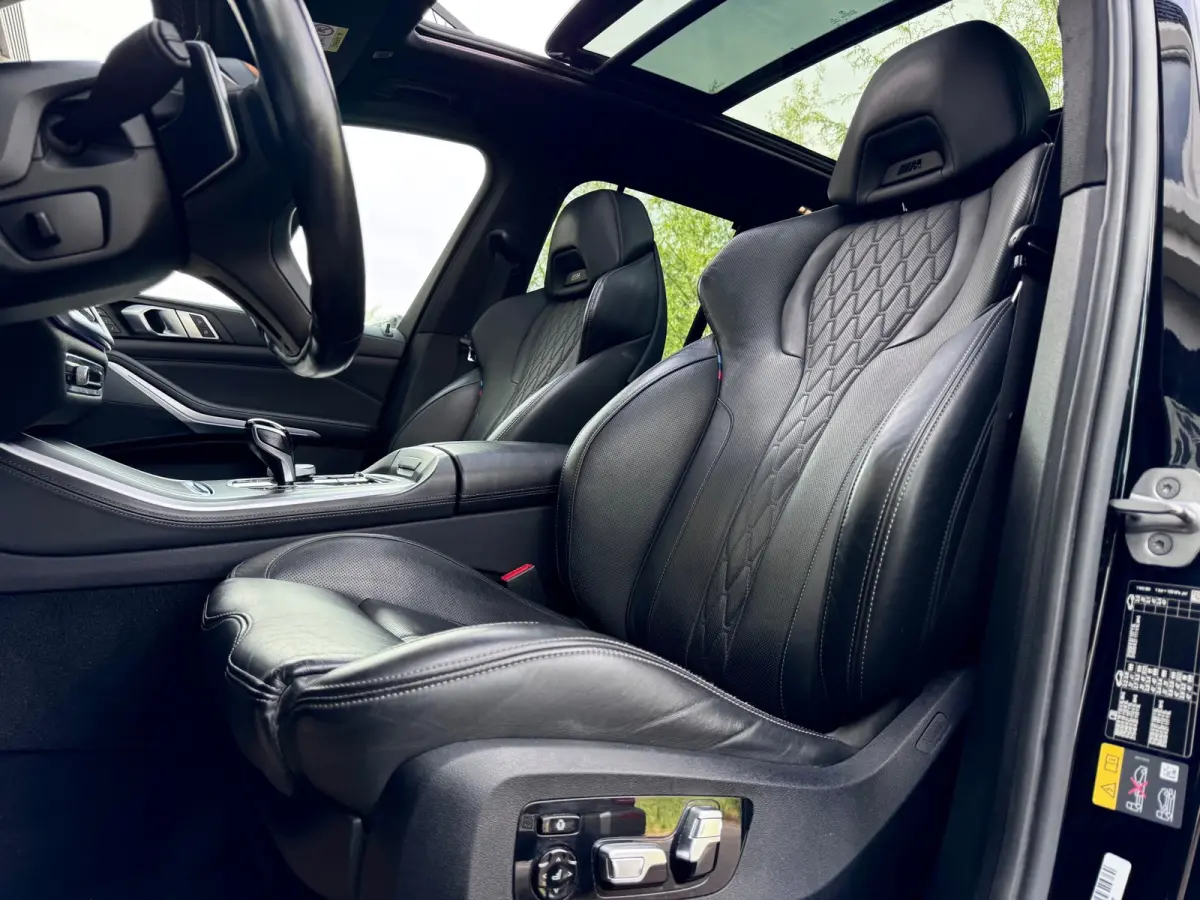 XDrive45e High Executive M Seats/360/HuD/Memory