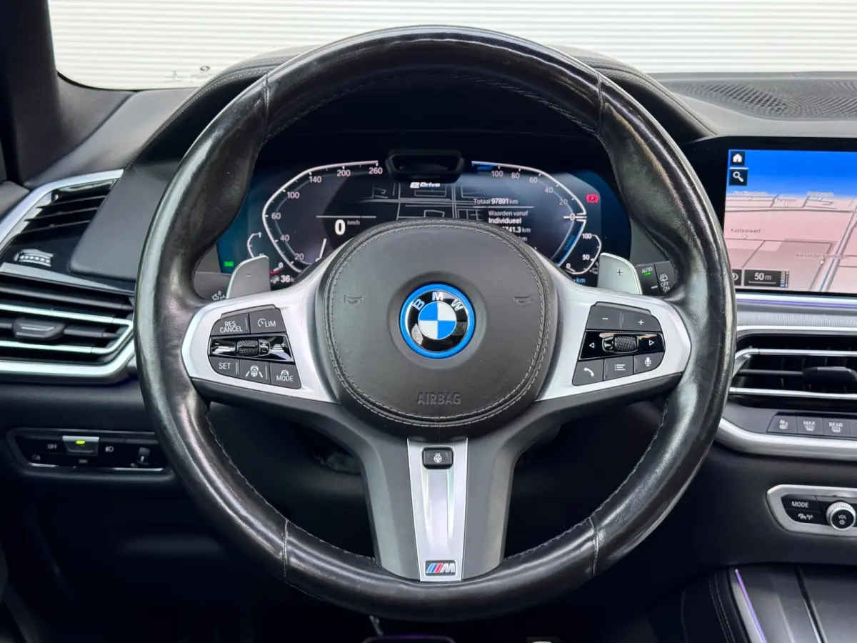 XDrive45e High Executive M Seats/360/HuD/Memory