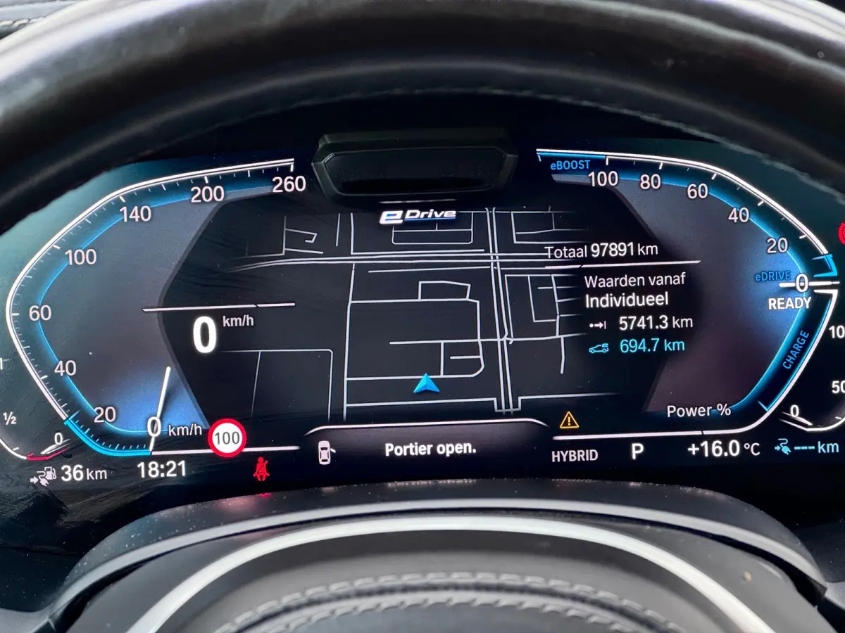 XDrive45e High Executive M Seats/360/HuD/Memory