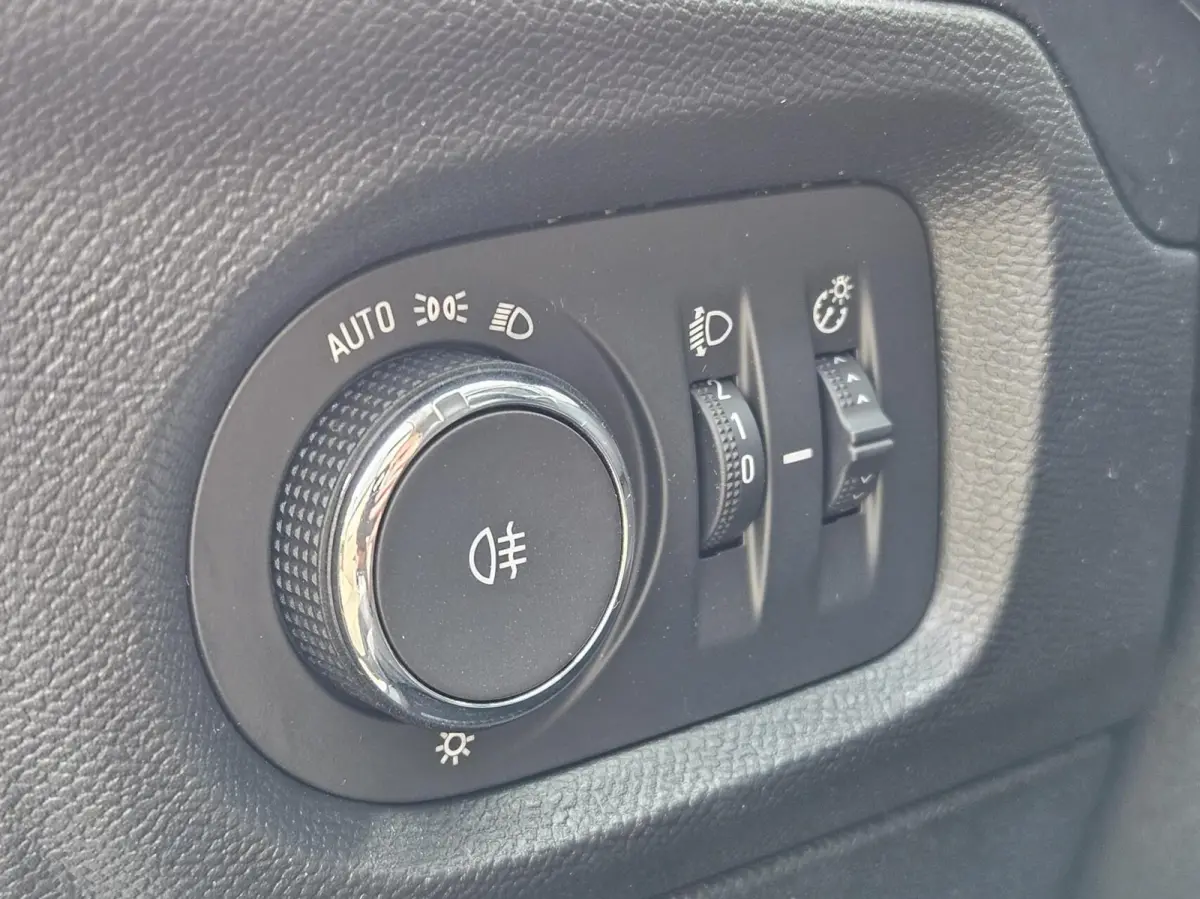 1.2 Elegance|101dkm|carplay|Virtual Cockpit|
