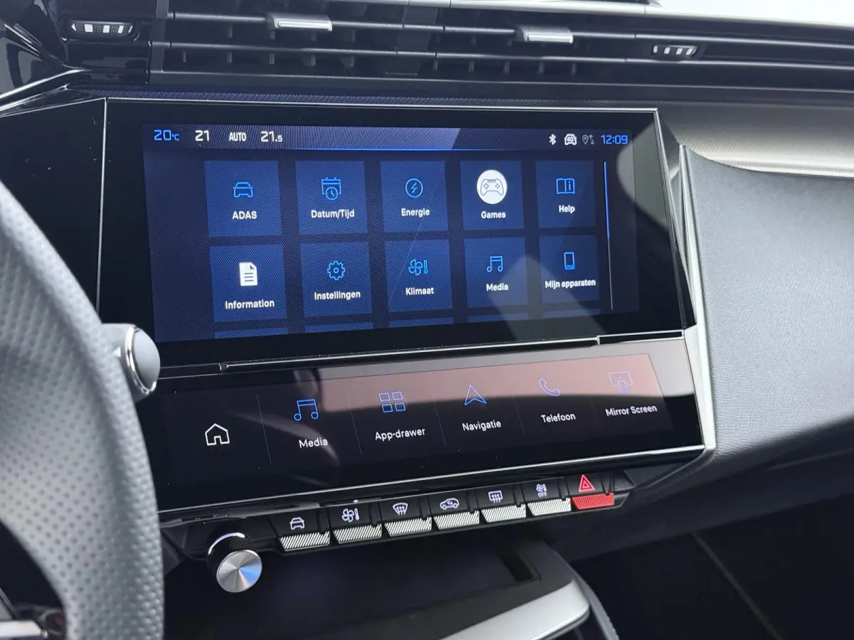 GT 195pk Plugin-Hybrid Automaat | VOORRAAR DEAL! | Navigatie | Alcantara bekleding | Elektrisch verstelbare bestuurdersstoel | Rondom camera | Drive assist pack | Elektrische achterklep | Ap