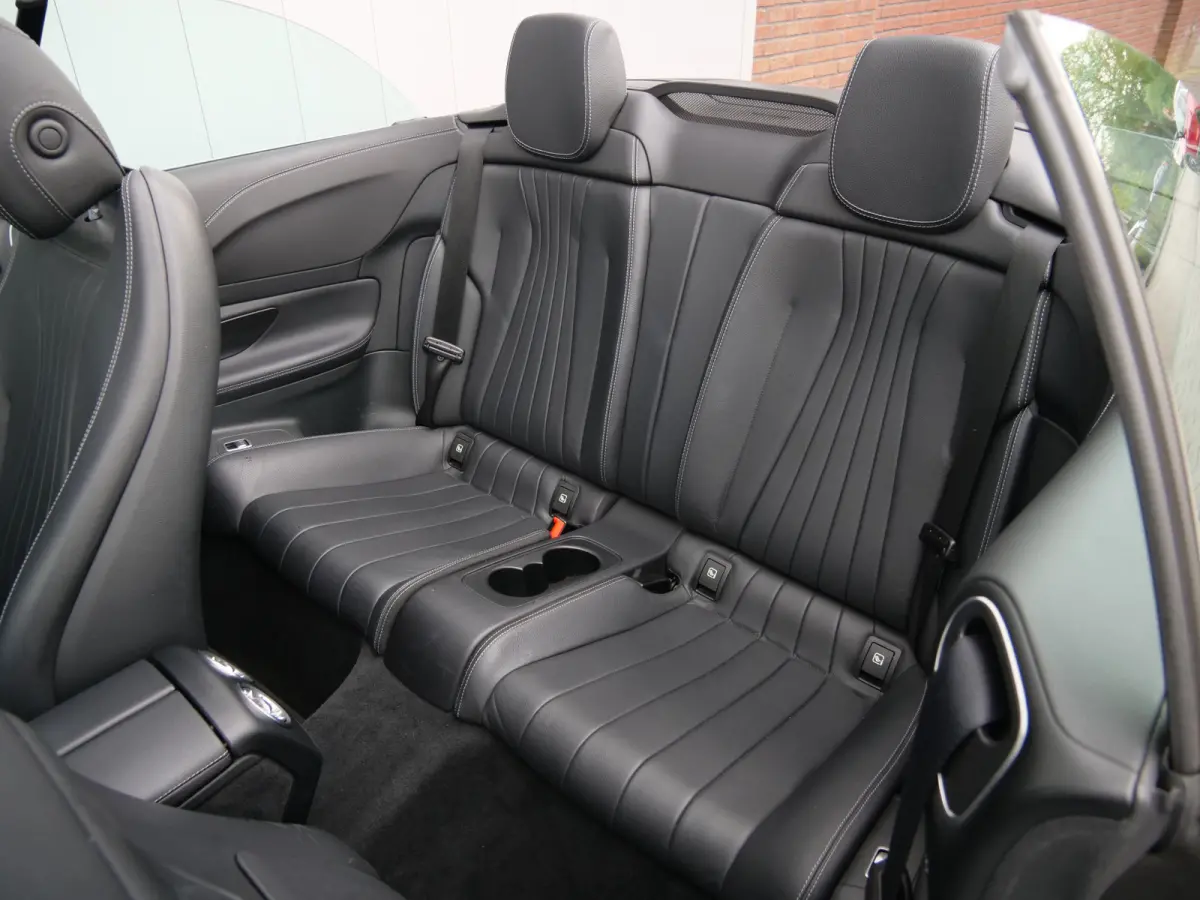 200 Sport Edition 198pk Automaat Leder / LED / Nekverwarming / Camera