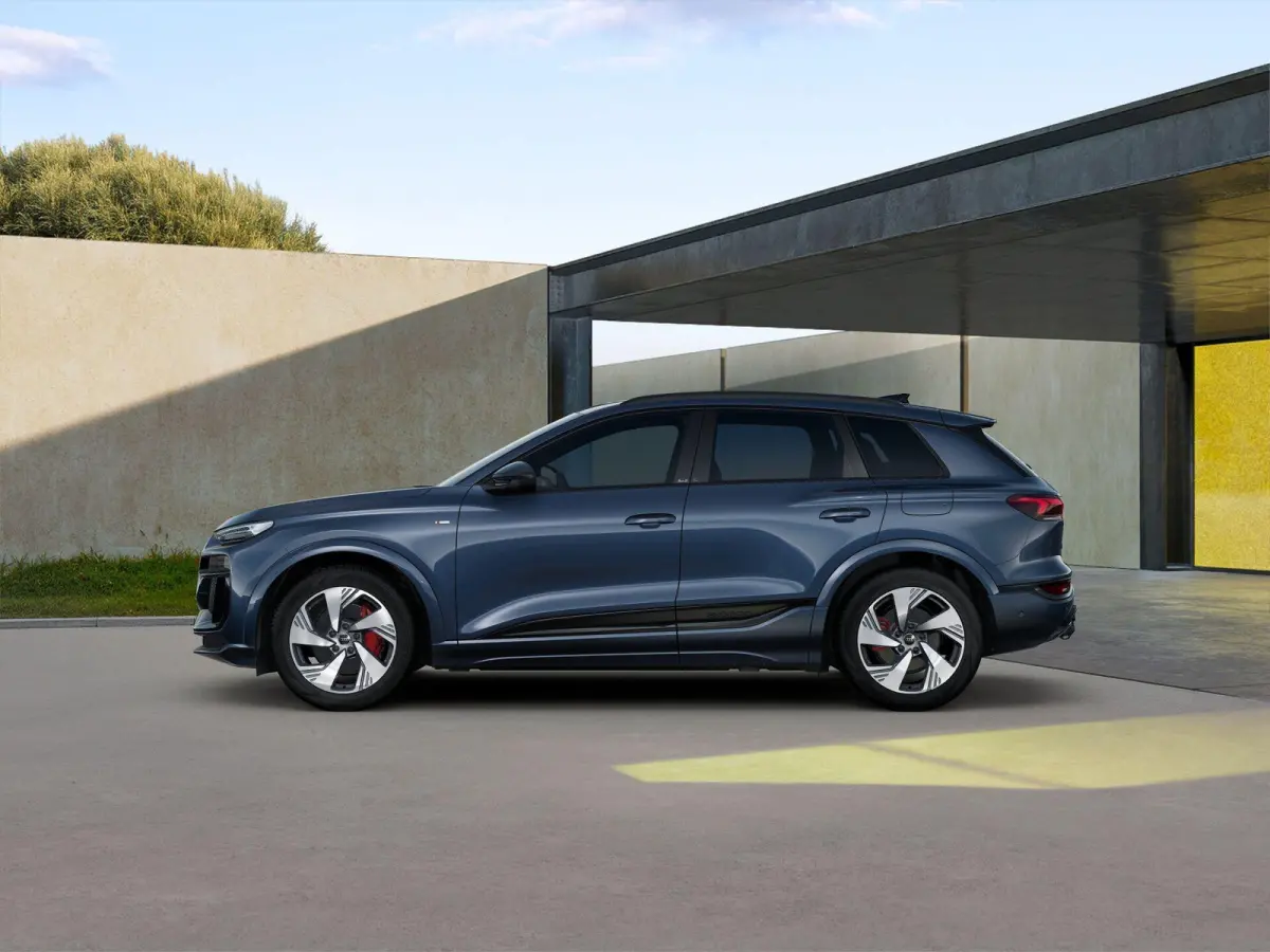 252pk S Edition 83 kWh | Panoramadak | Trekhaak Wegklapbaar