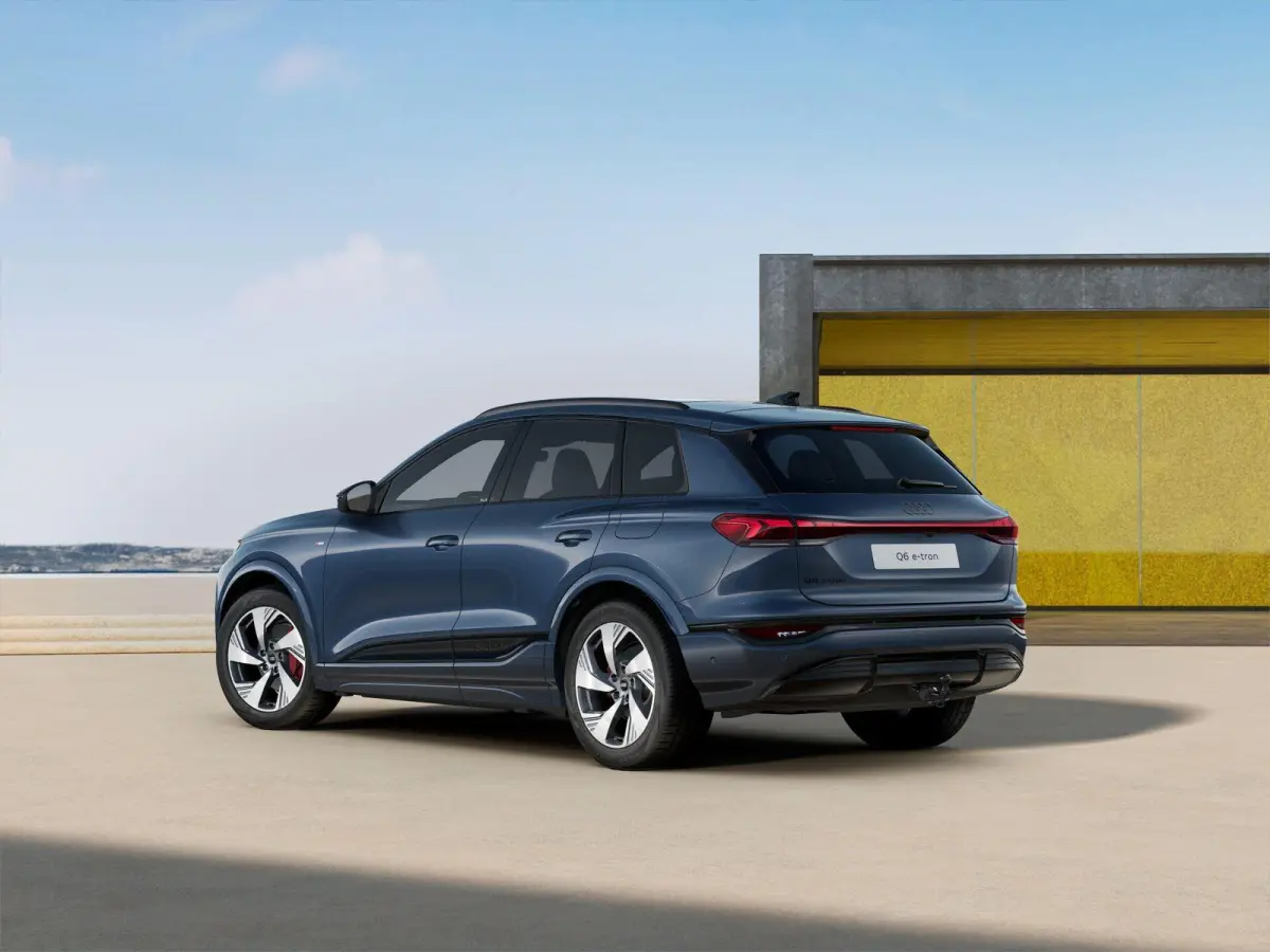 252pk S Edition 83 kWh | Panoramadak | Trekhaak Wegklapbaar