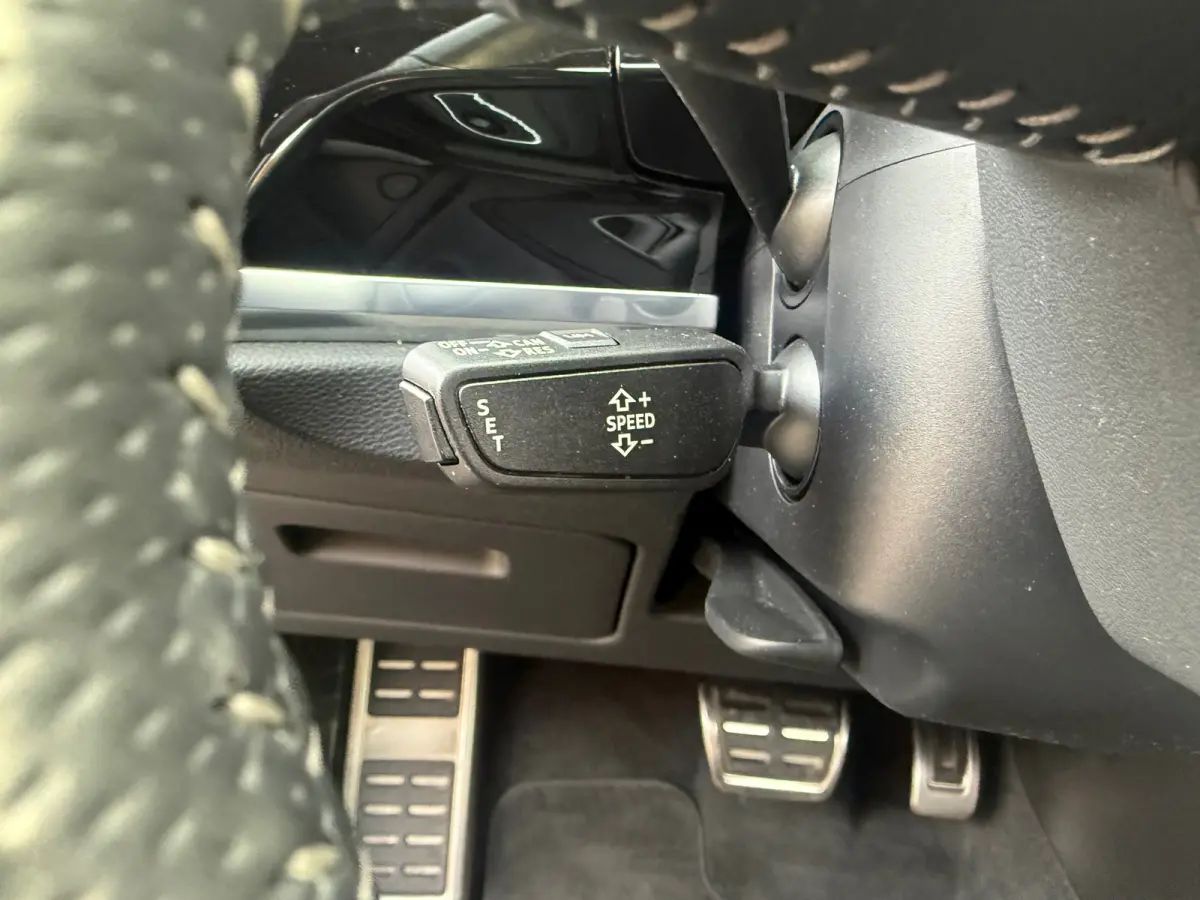35 TFSI S Edition, Panoramadak,Stoelverwarming,Apple Carplay/Android,Navigatie, S-Line