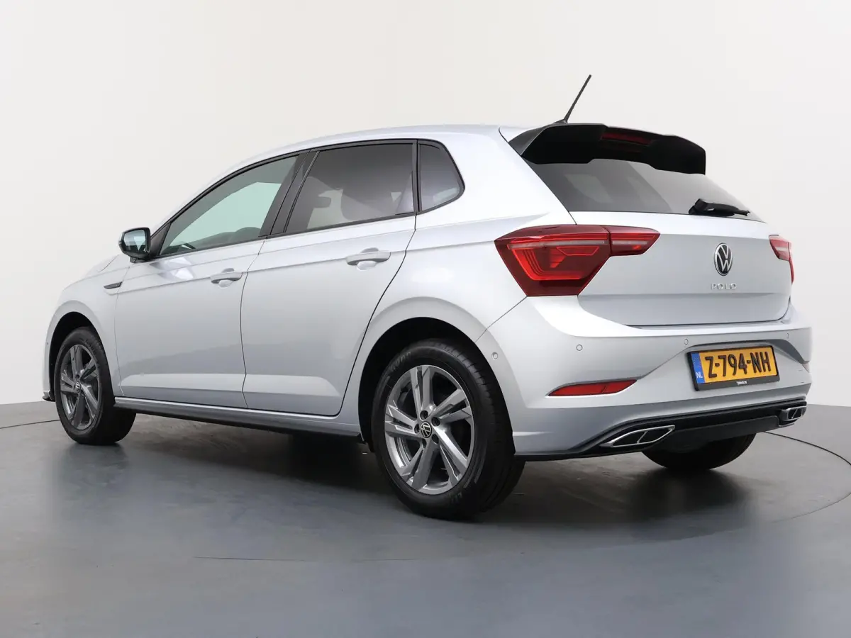 1.0 TSI R-Line Business | AUTOMAAT | Parkeercamera | Navigatie | Stoelverw. |