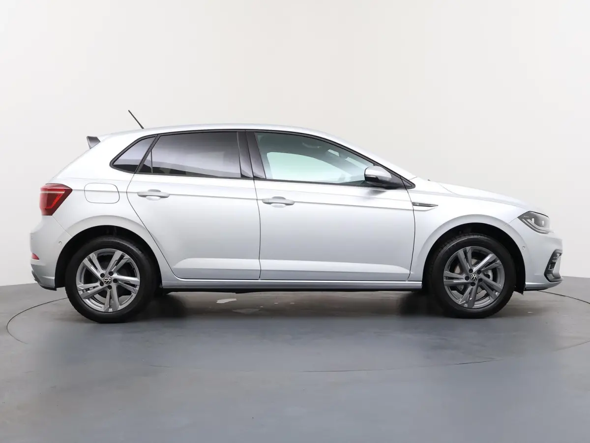 1.0 TSI R-Line Business | AUTOMAAT | Parkeercamera | Navigatie | Stoelverw. |