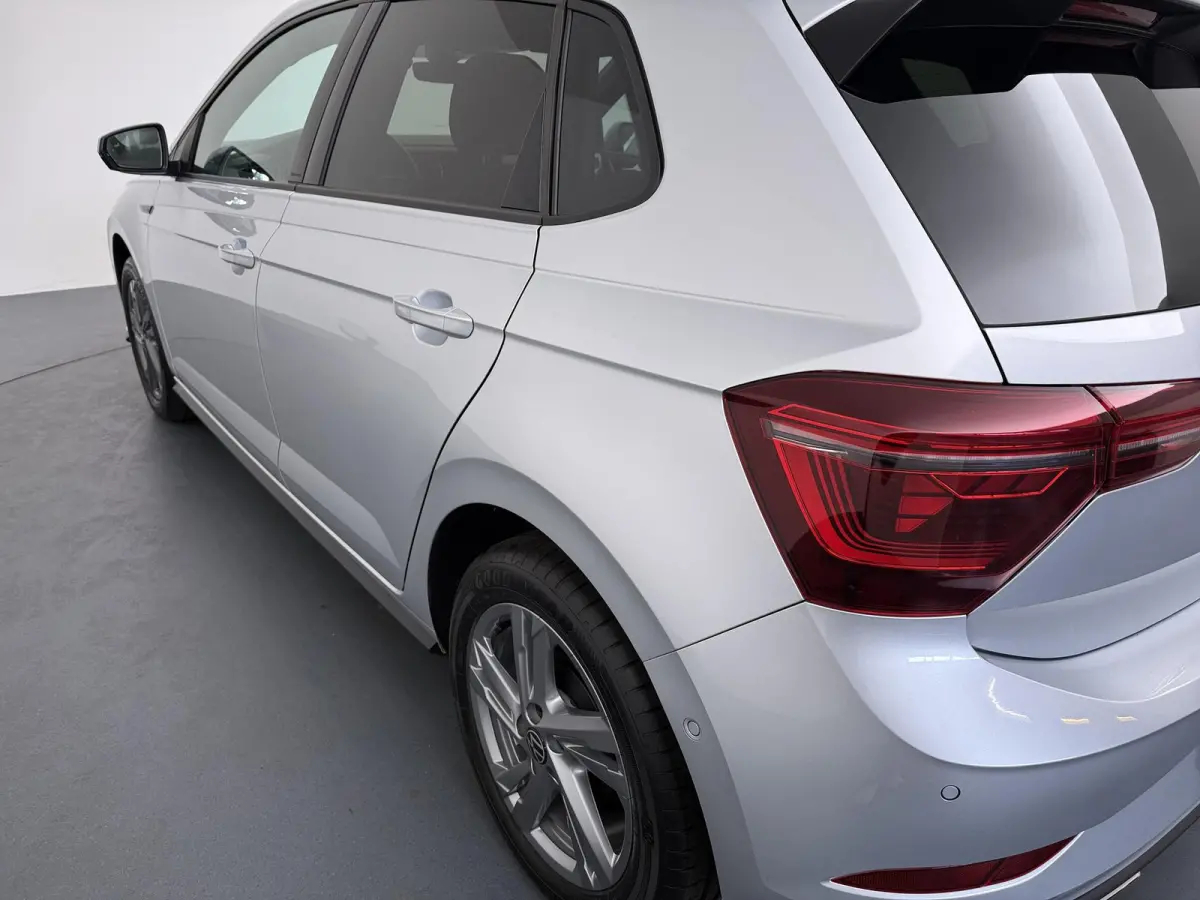 1.0 TSI R-Line Business | AUTOMAAT | Parkeercamera | Navigatie | Stoelverw. |