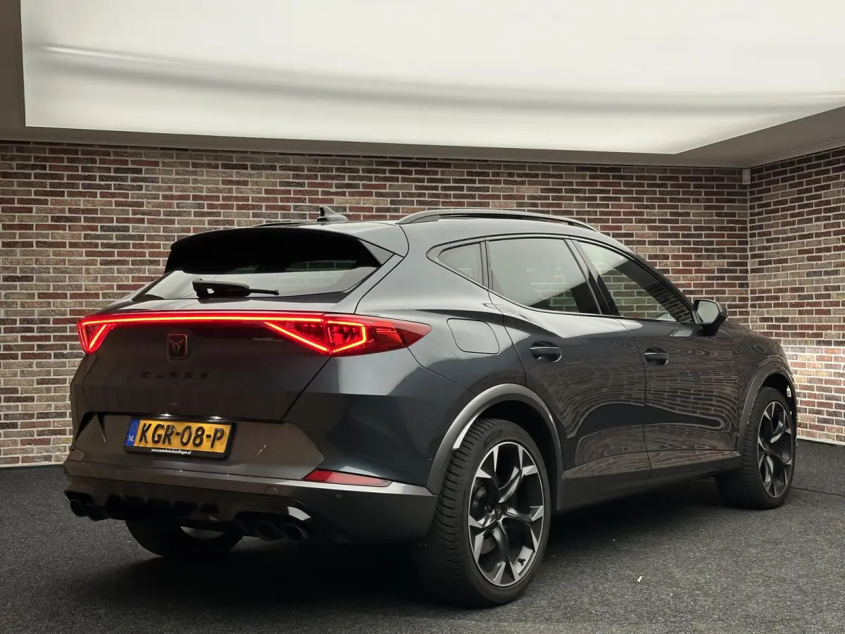 2.0 TSI 4DRIVE |  Beats| Dak| Kuipstoelen