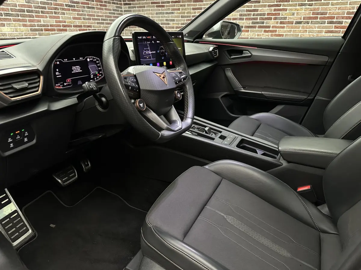 2.0 TSI 4DRIVE |  Beats| Dak| Kuipstoelen