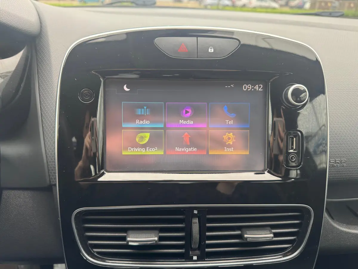 0.9 TCe Zen | Parkeersensoren Achter | Navigatie | Cruisecontrol |