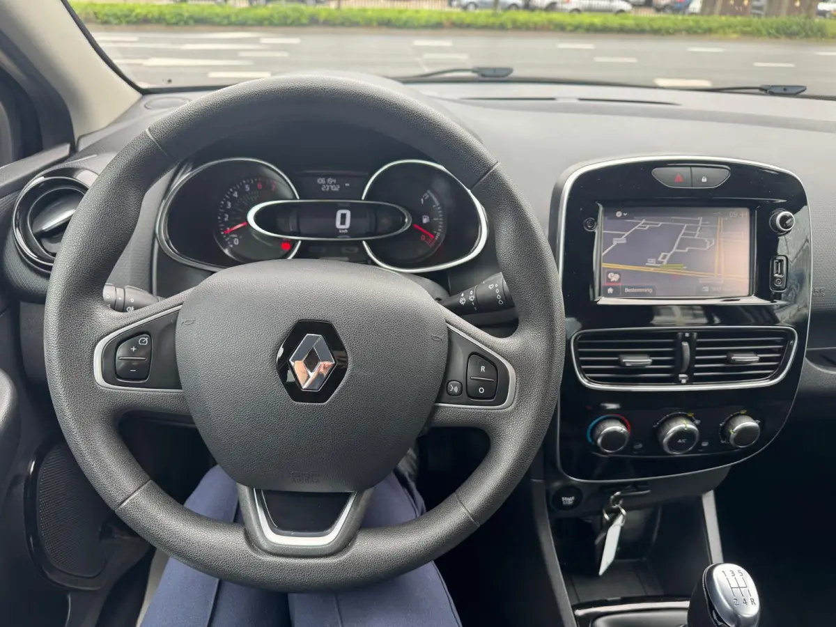 0.9 TCe Zen | Parkeersensoren Achter | Navigatie | Cruisecontrol |
