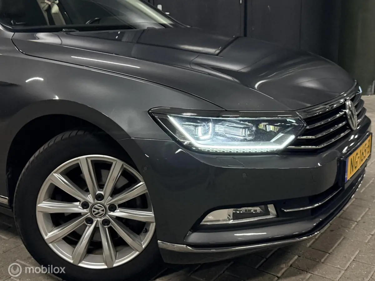 2.0 TDI/pdc/pano/digital/leder