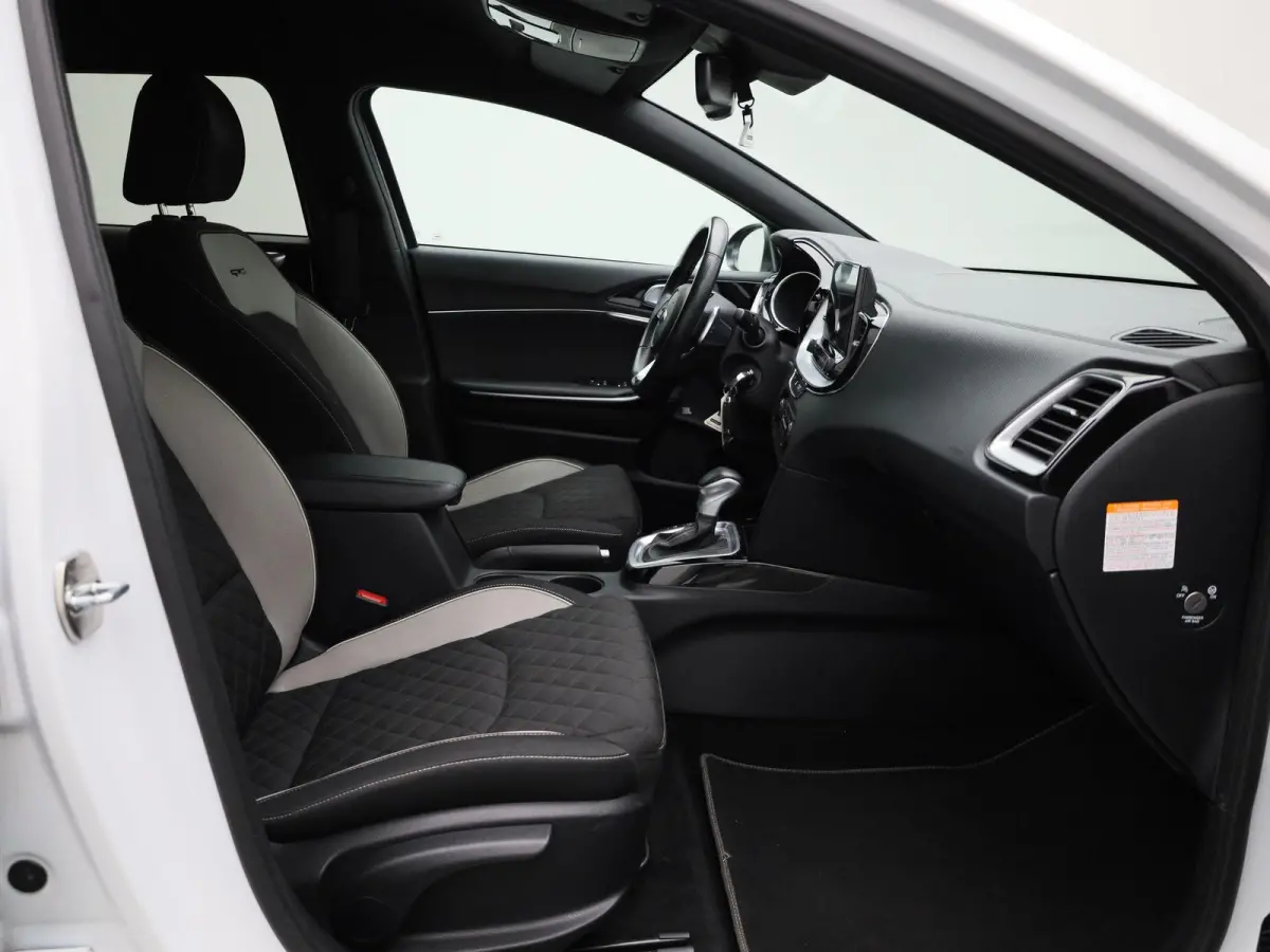 1.5 T-GDi MHEV GT-Line Edition | Apple Carplay | JBL | Achteruitrijcamera | Automaat |