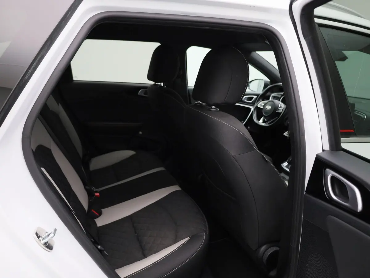 1.5 T-GDi MHEV GT-Line Edition | Apple Carplay | JBL | Achteruitrijcamera | Automaat |