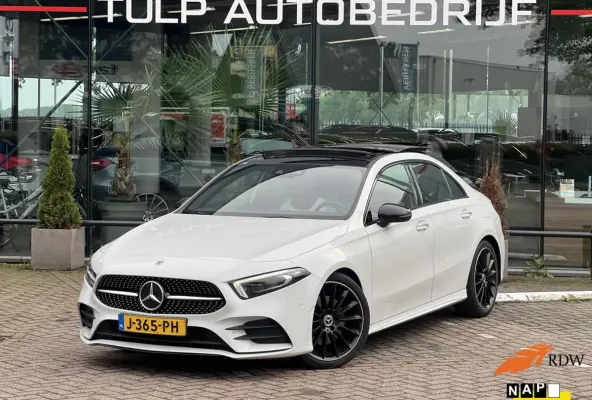 220 Premium Plus AMG Automaat NL auto NAP