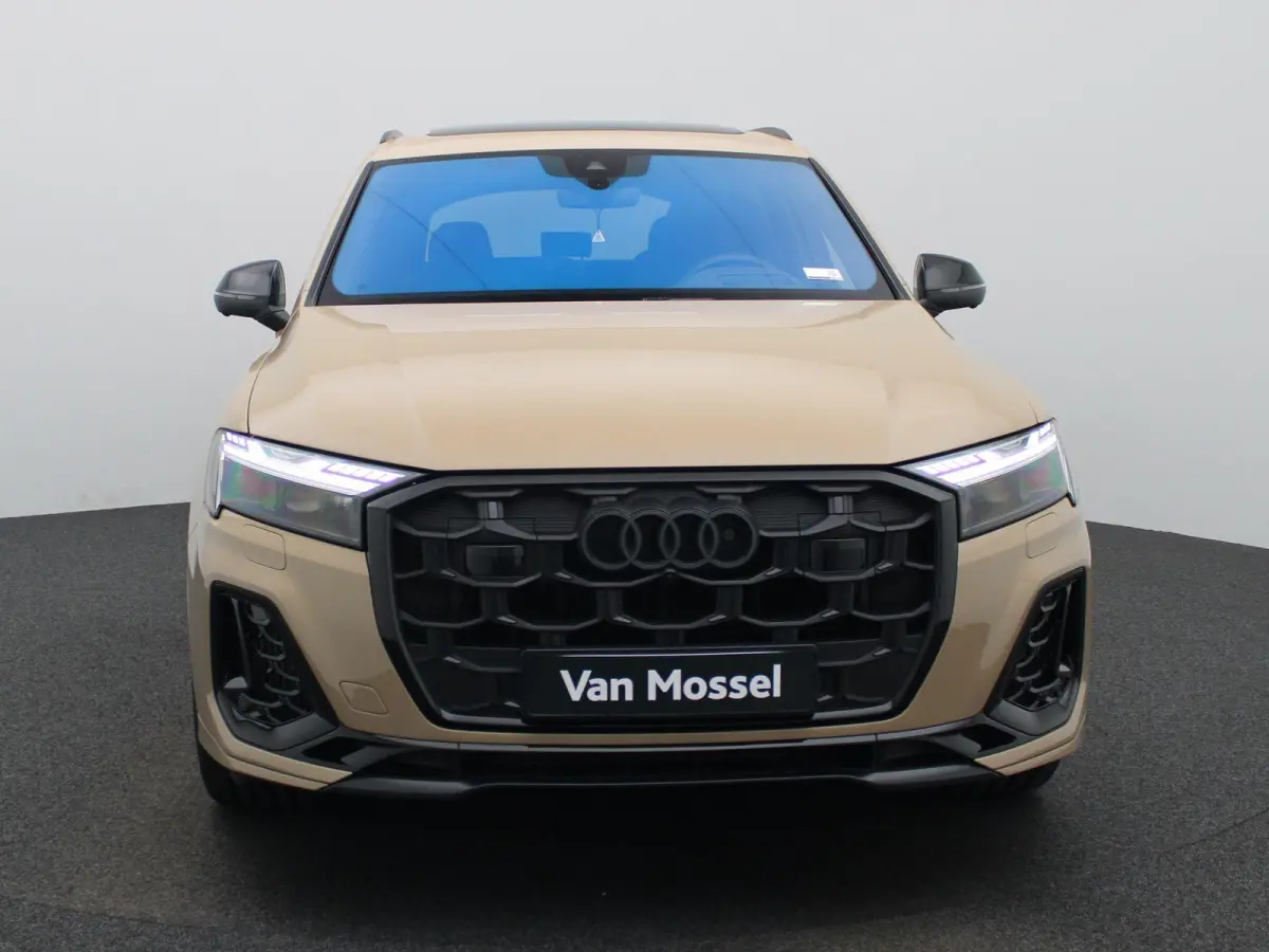 60 TFSI e quattro Pro Line S Competition 490 PK l Adaptive cruise control + emergency ass. l Luchtvering l Glazen panoramadak l Vierwielbesturing l 360 graden camera l Head-up display l Elek