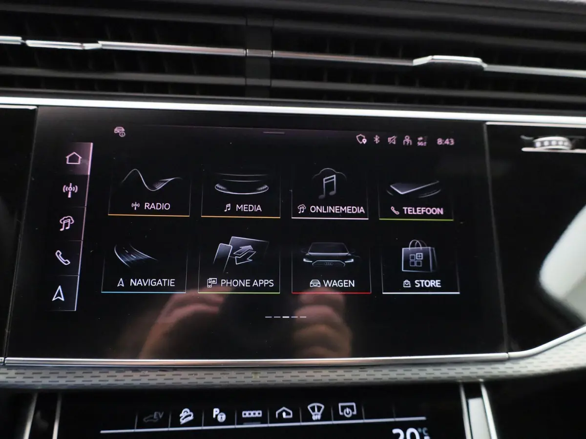60 TFSI e quattro Pro Line S Competition 490 PK l Adaptive cruise control + emergency ass. l Luchtvering l Glazen panoramadak l Vierwielbesturing l 360 graden camera l Head-up display l Elek