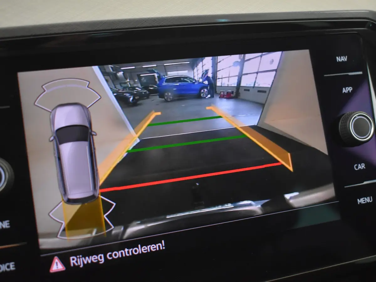 1.4 TSI PHEV GTE Business | SOH 98,4% l Trekhaak uitklapbaar | Achteruitrijcamera | Cruise control adaptief | Stoelverwarming | DAB | LED |  Navigatie |  Achterklep electrisch | 18"LMV