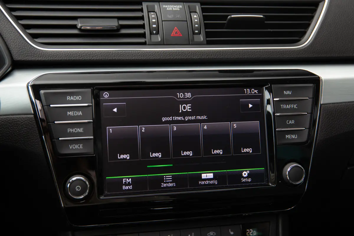 1.6 TDI Ambition Business , Panoramadak, Stoelverwarming, Led