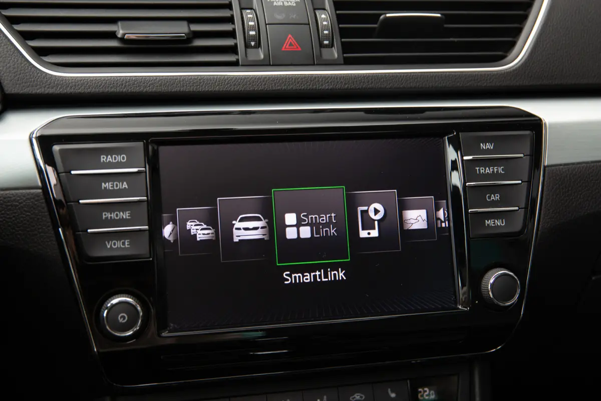 1.6 TDI Ambition Business , Panoramadak, Stoelverwarming, Led