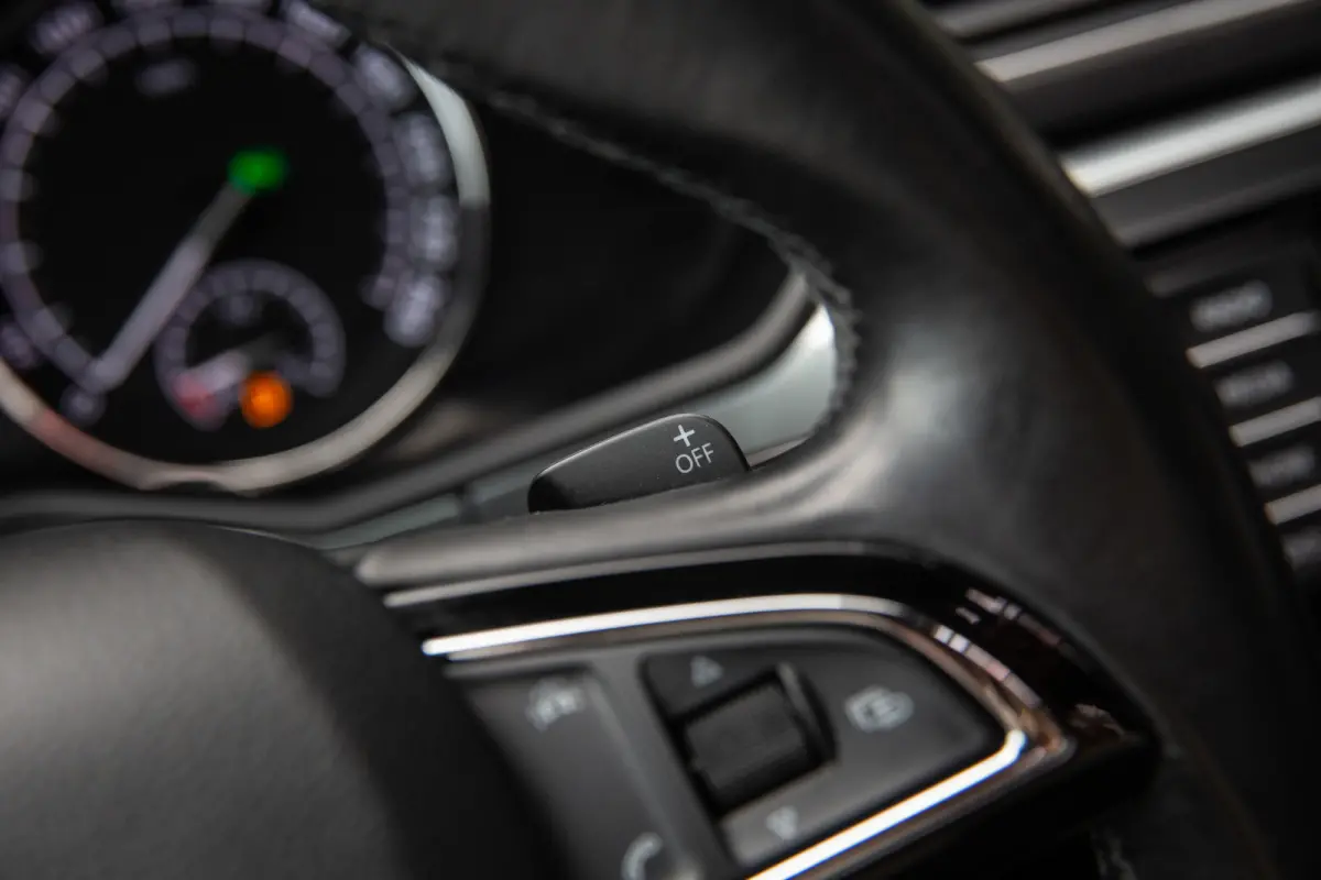 1.6 TDI Ambition Business , Panoramadak, Stoelverwarming, Led