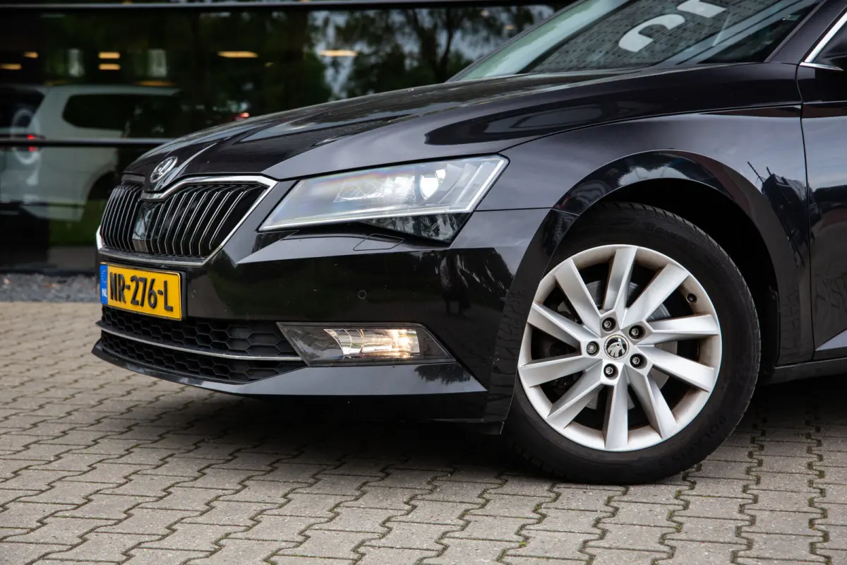 1.6 TDI Ambition Business , Panoramadak, Stoelverwarming, Led