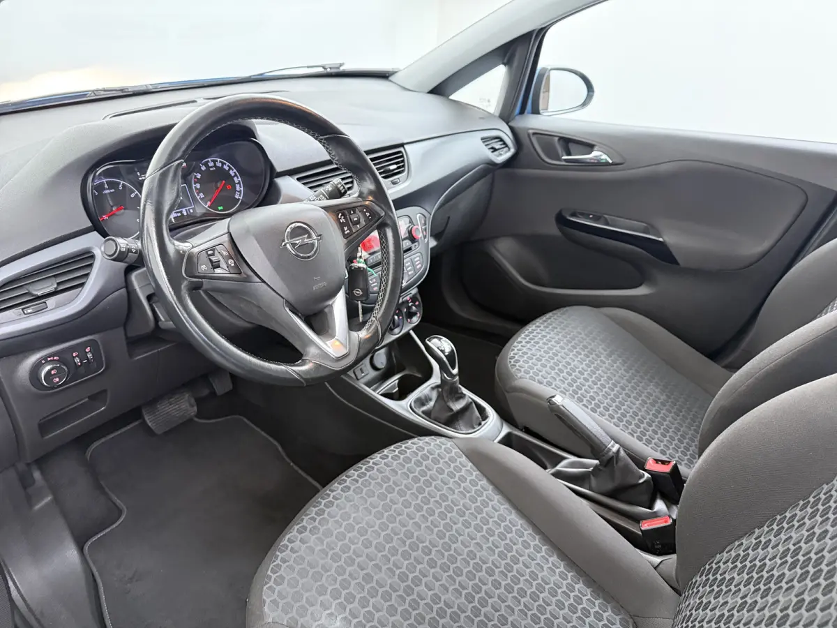 1.4 Edition | Airco (handmatig) | Cruisecontrol standaard | Lederen stuurwiel